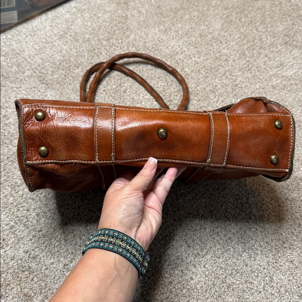 Patricia Nash Vienna Leather Satchel Cognac Brown Distressed Bag OS - Picture 3 of 16